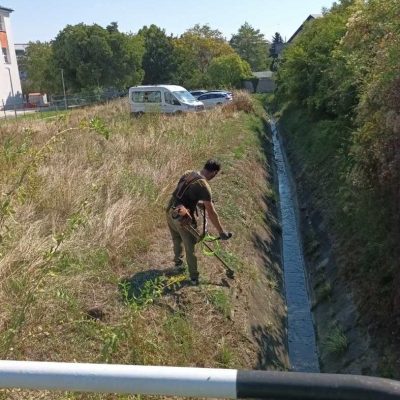 árok kaszálás (1)