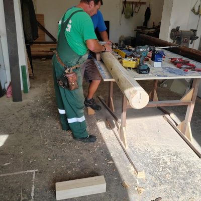 játszóeszköz javítása