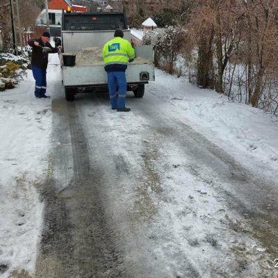 síkosságmentesítés kézi erővel (2)